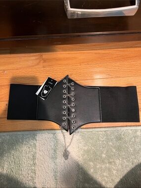 Hot Topic Black Corset Lace-Up Waist Belt with Chain